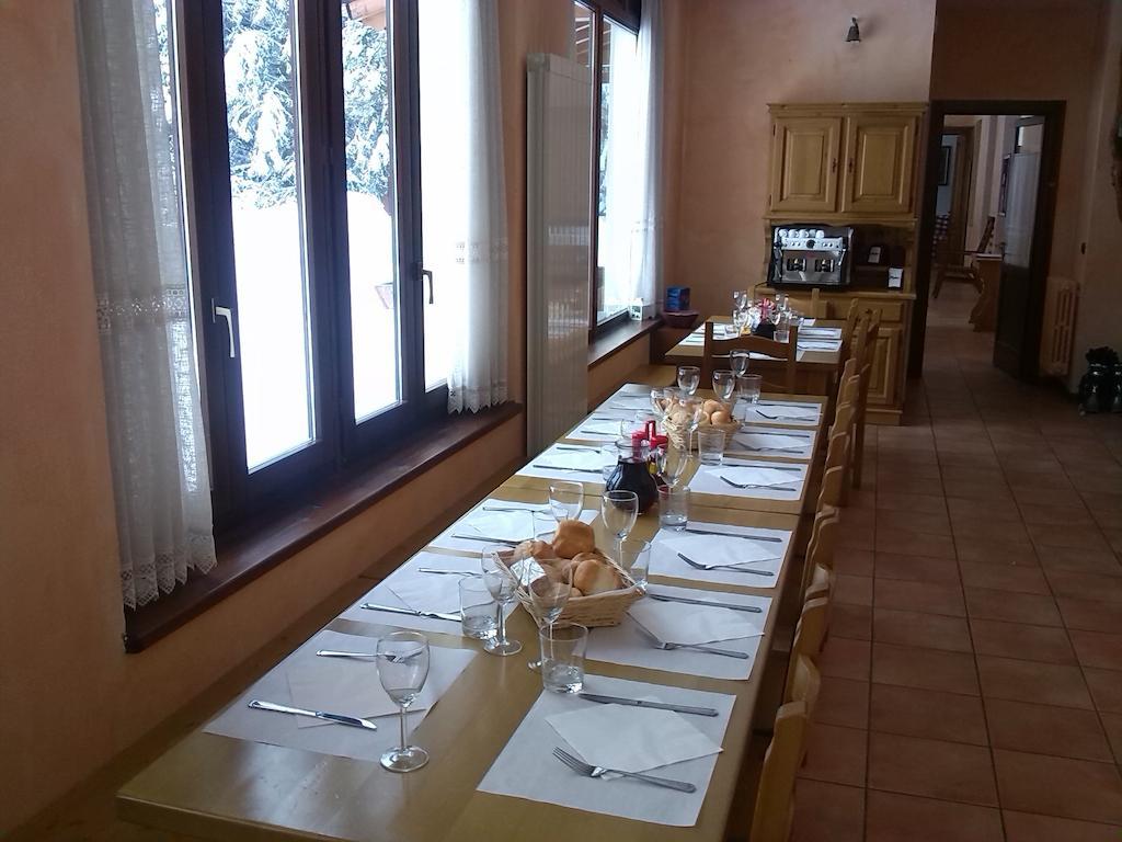 Casa San Francesco Hotel Bardonecchia Room photo