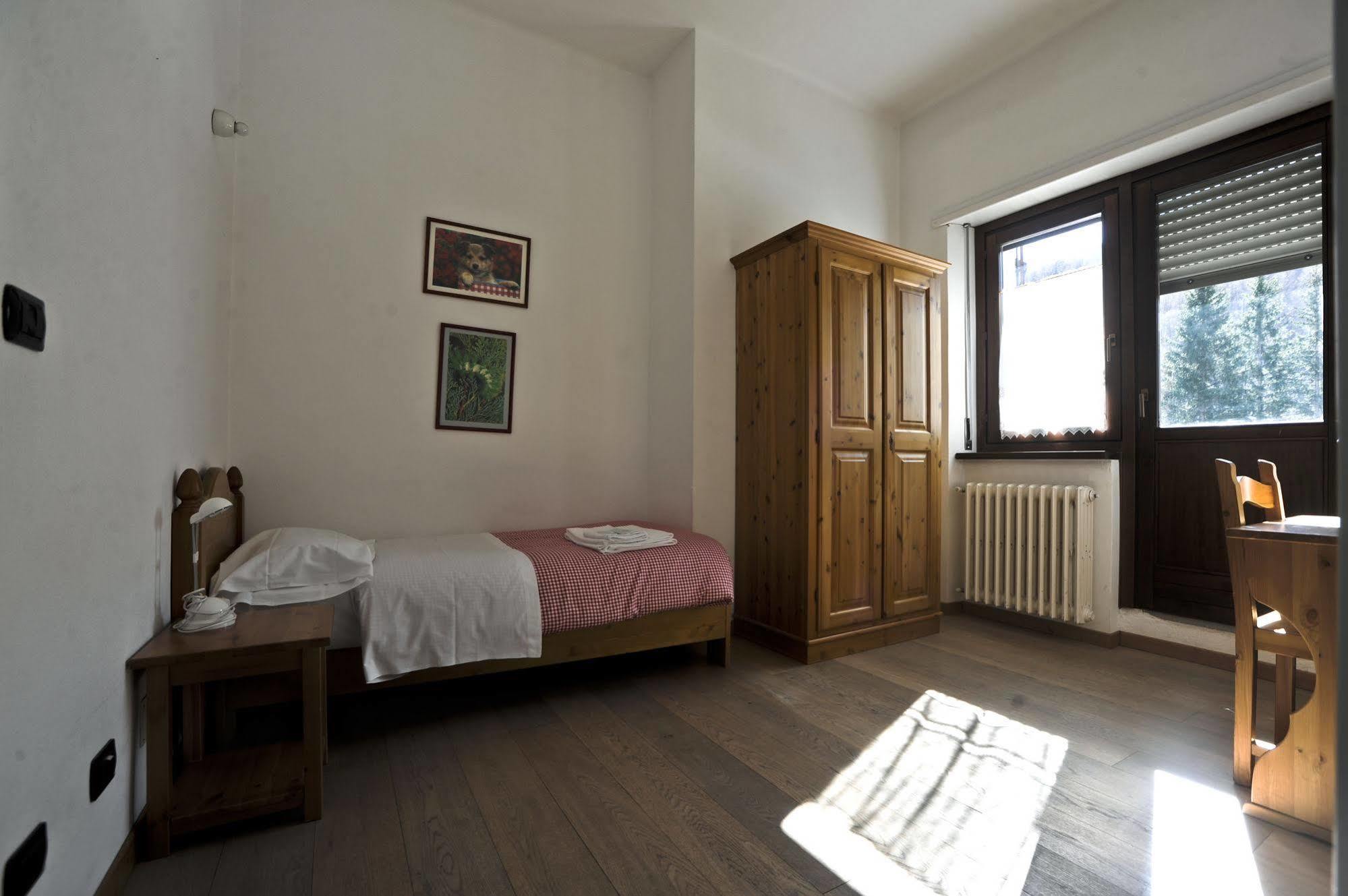 Casa San Francesco Hotel Bardonecchia Exterior photo